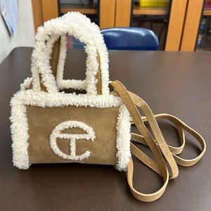 Telfar ugg purse - small